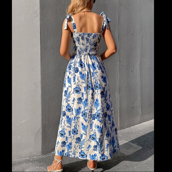 Blue & White Floral Dress Maxi - Ankle Length - Picture 5 of 5